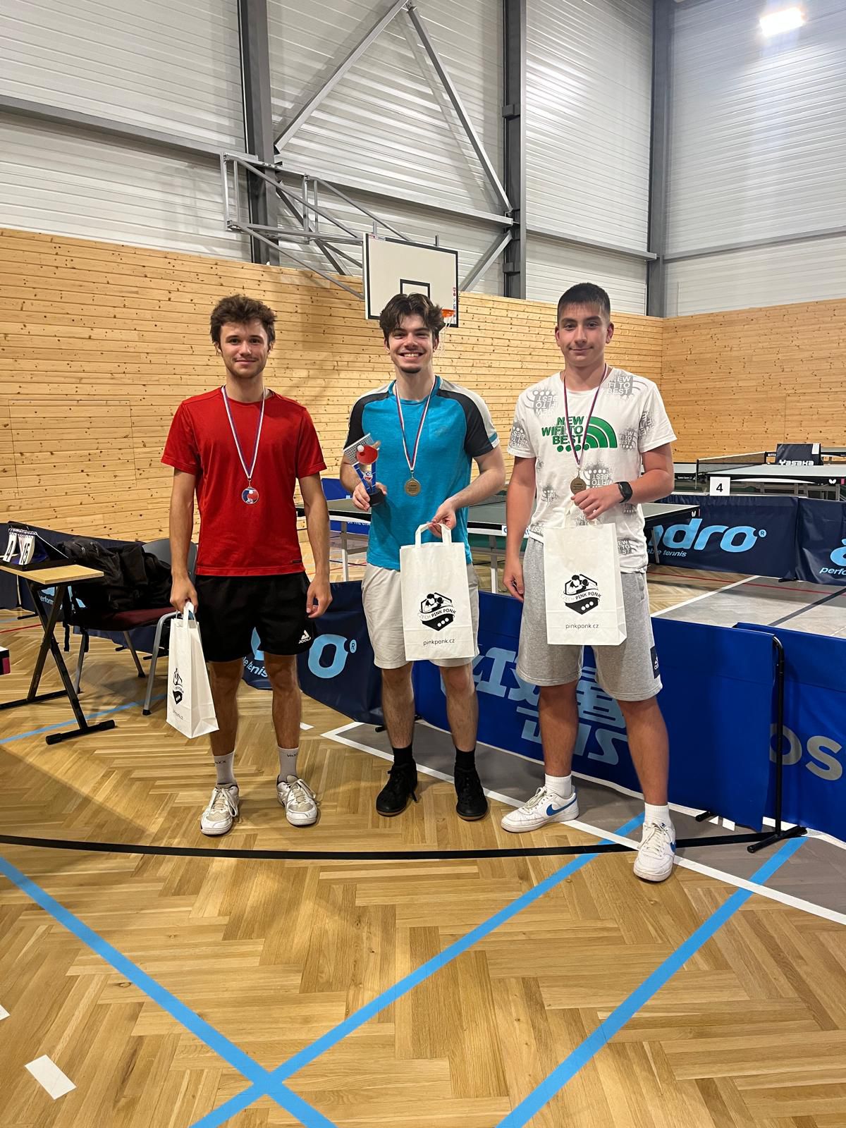 1a0193cb-cdbf-42eb-b64b-67cf1f9bea9b